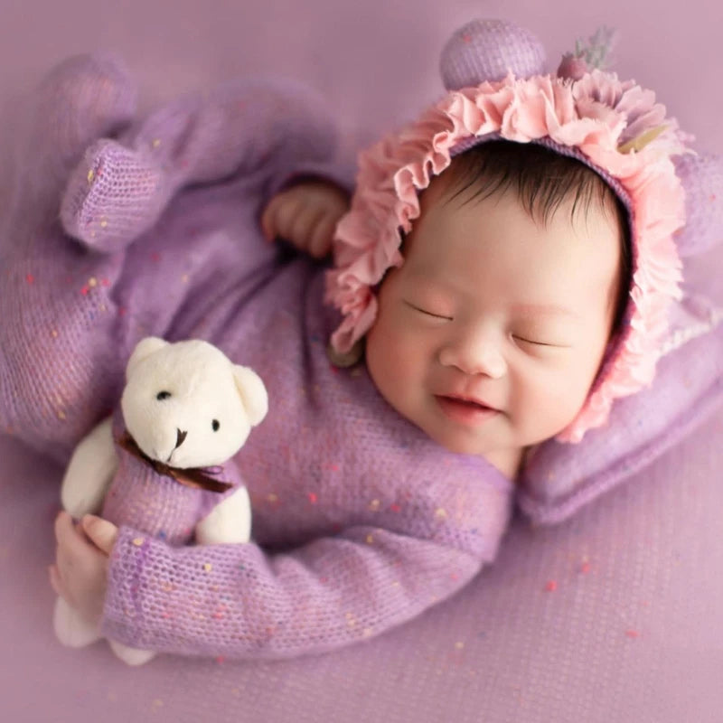 4 Pcs/Set Baby Clothes Newborn Photography Props Baby Romper Jumpsuit Hat Pillow Set With Cute Bear Doll Photo Shooting Outfits